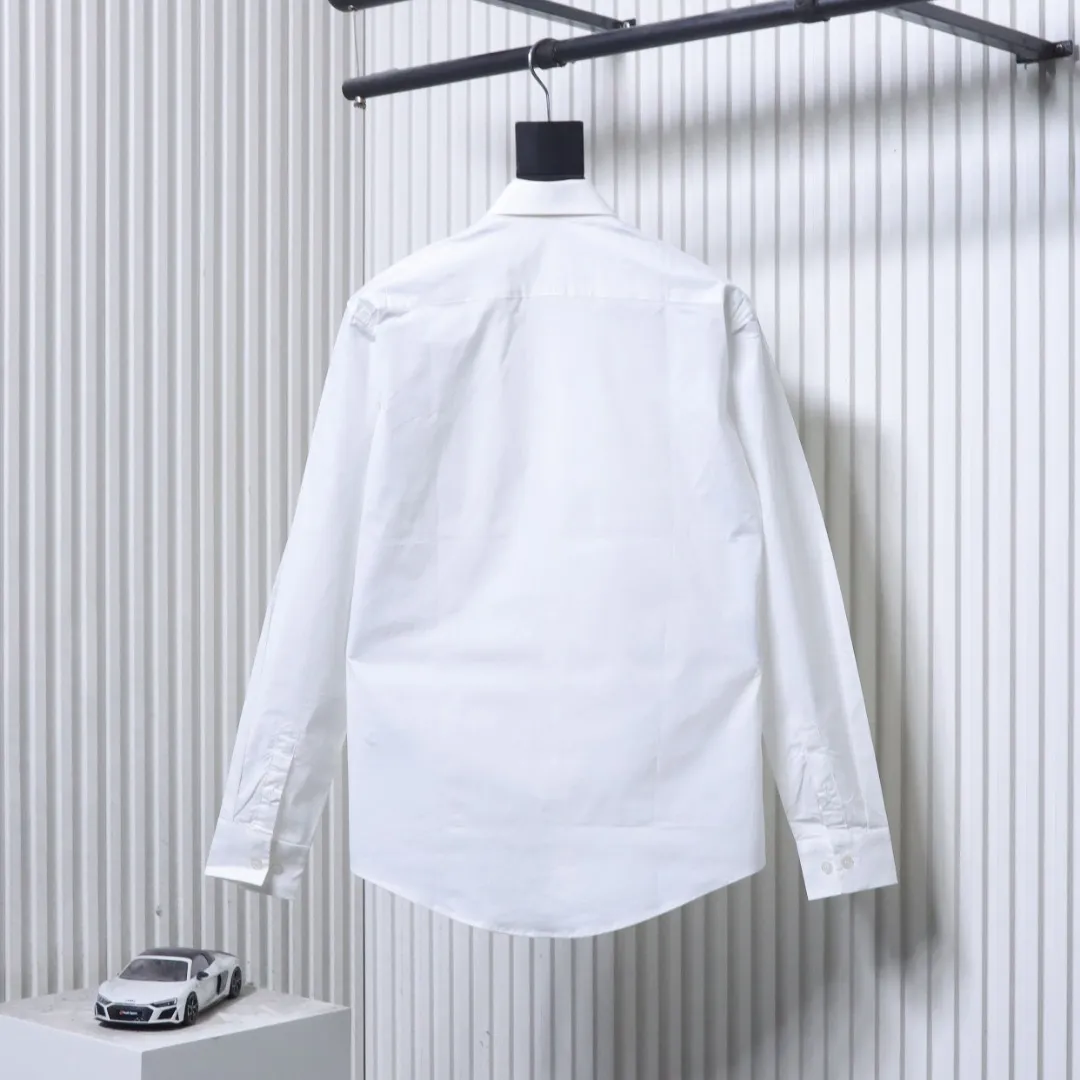 Dior Rückansicht - Weiß