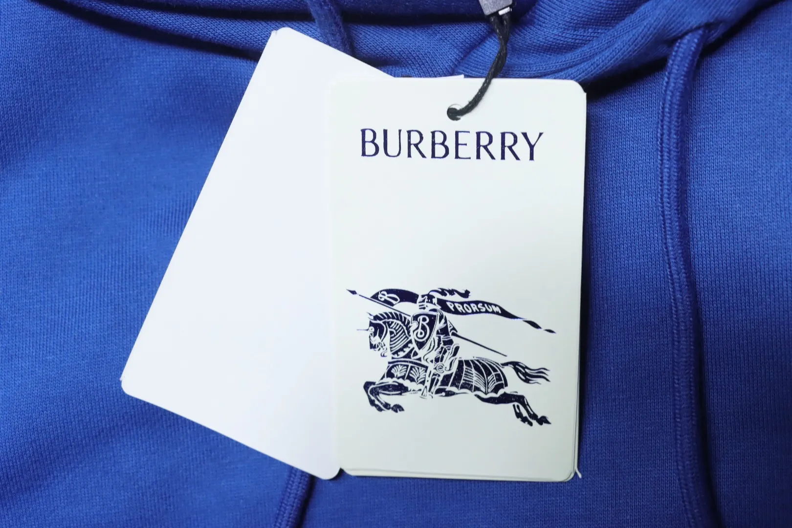 Burberry-hangtag