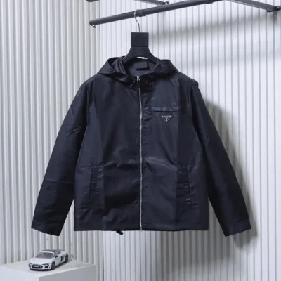 Prada Vorderansicht Schwarz