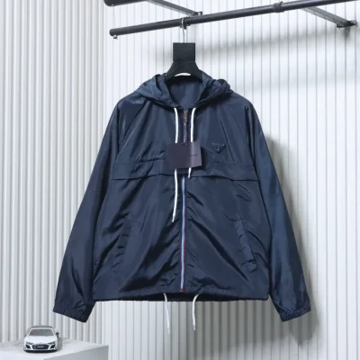 Prada Vorderansicht Marineblau
