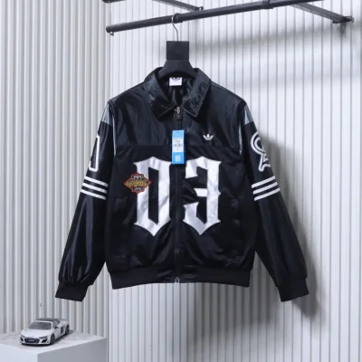 Adidas Vorderansicht Schwarz