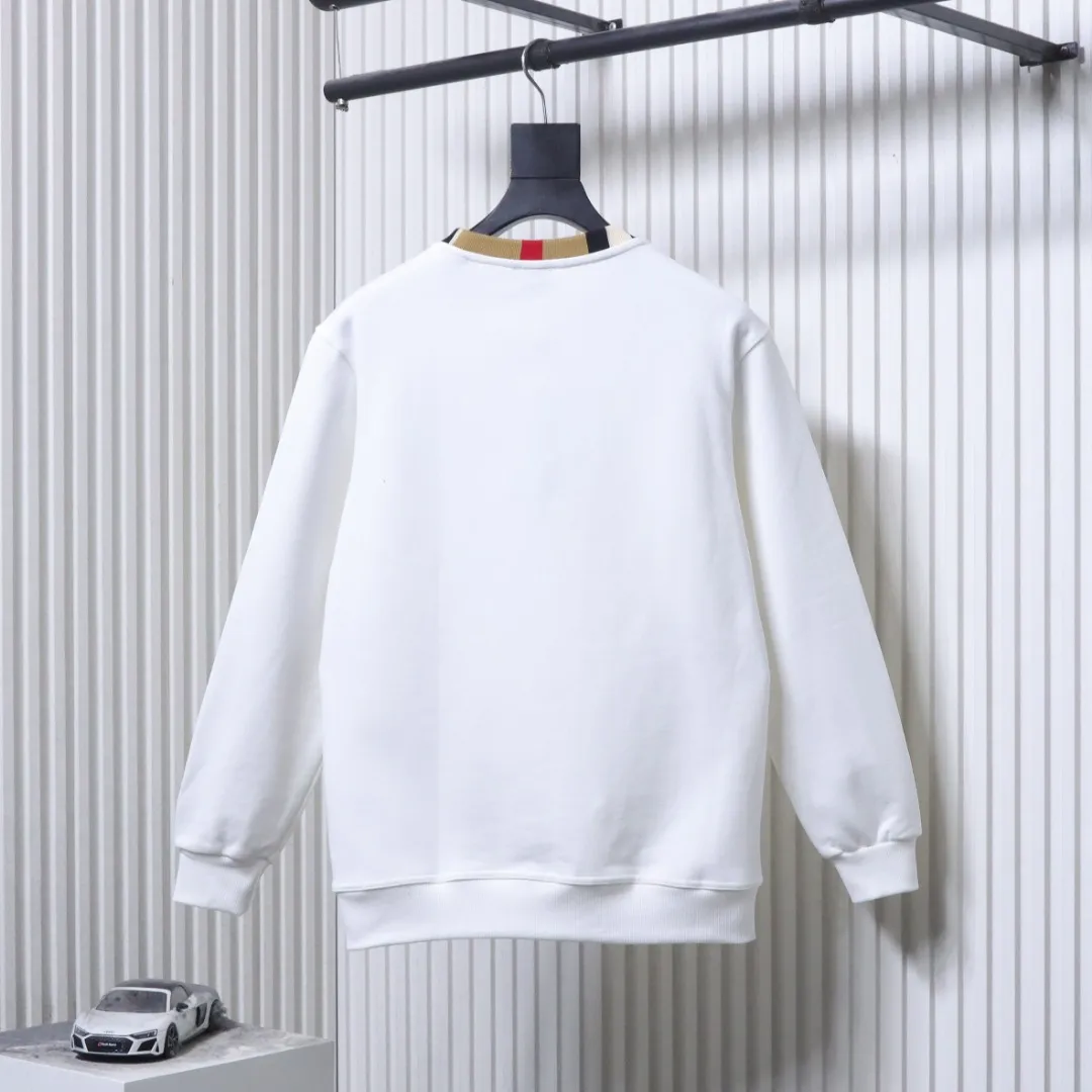 Burberry Rückansicht Weiß