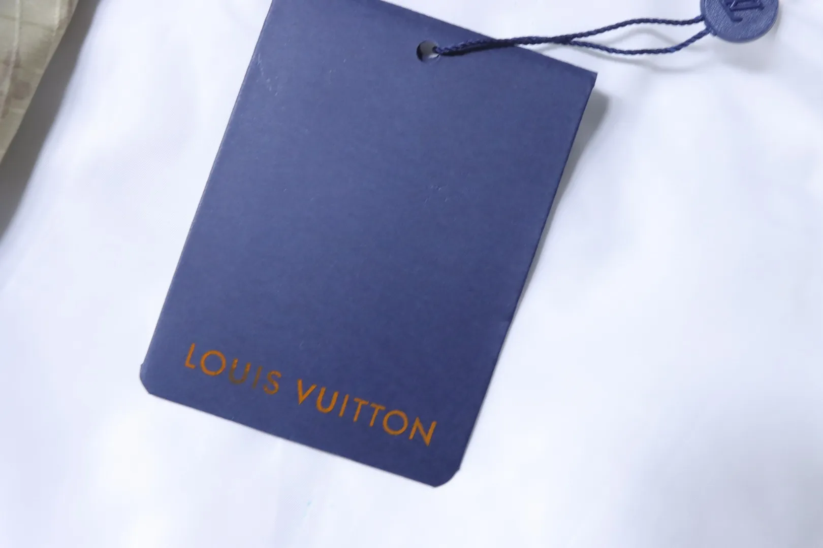 Louis Vuitton Hangtag
