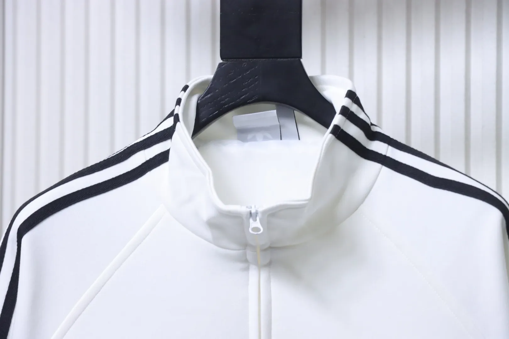 Adidas-Halsband