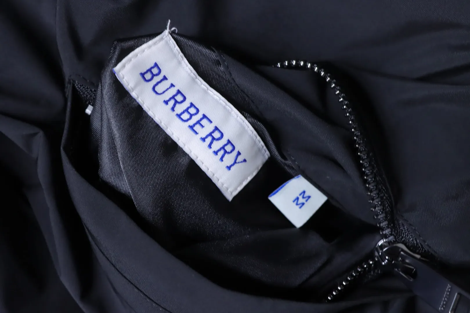 Burberry-Markenetikett