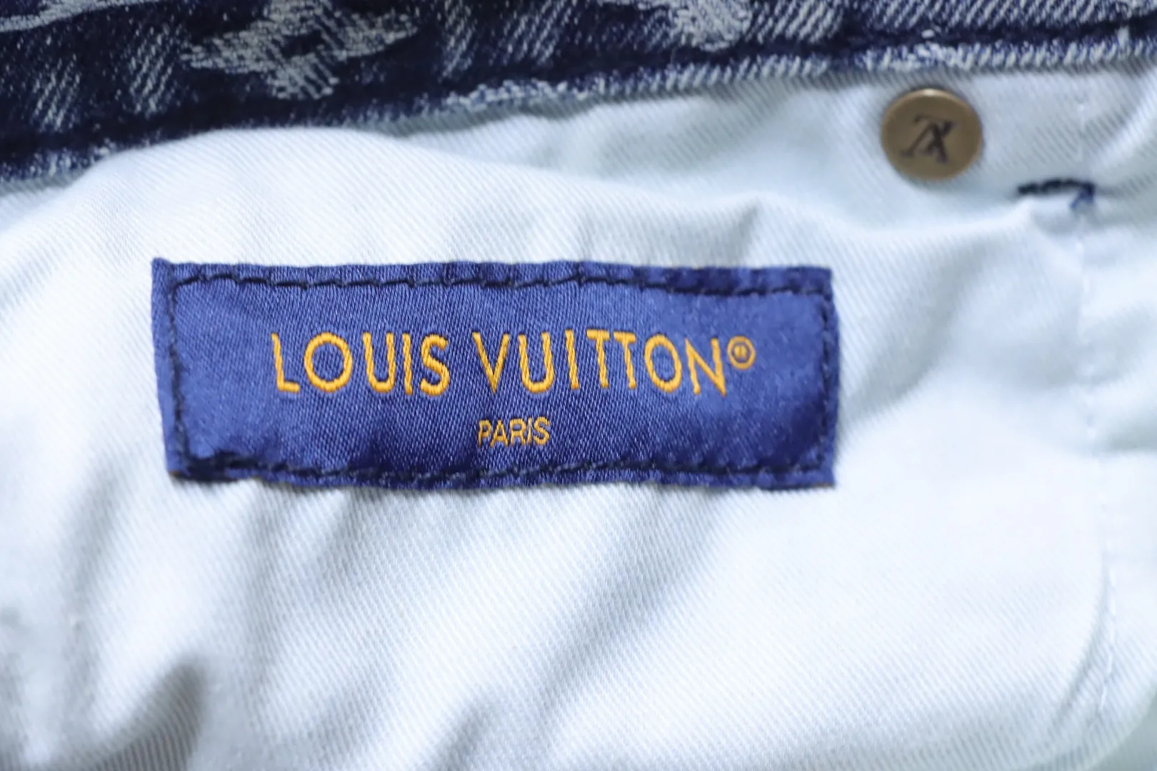 Louis Vuitton Markenlabel