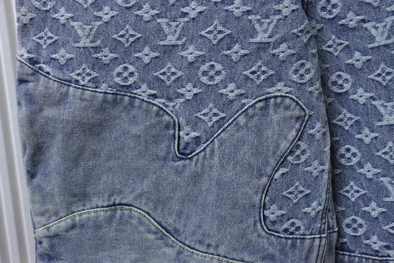 Louis Vuitton Jeans Details