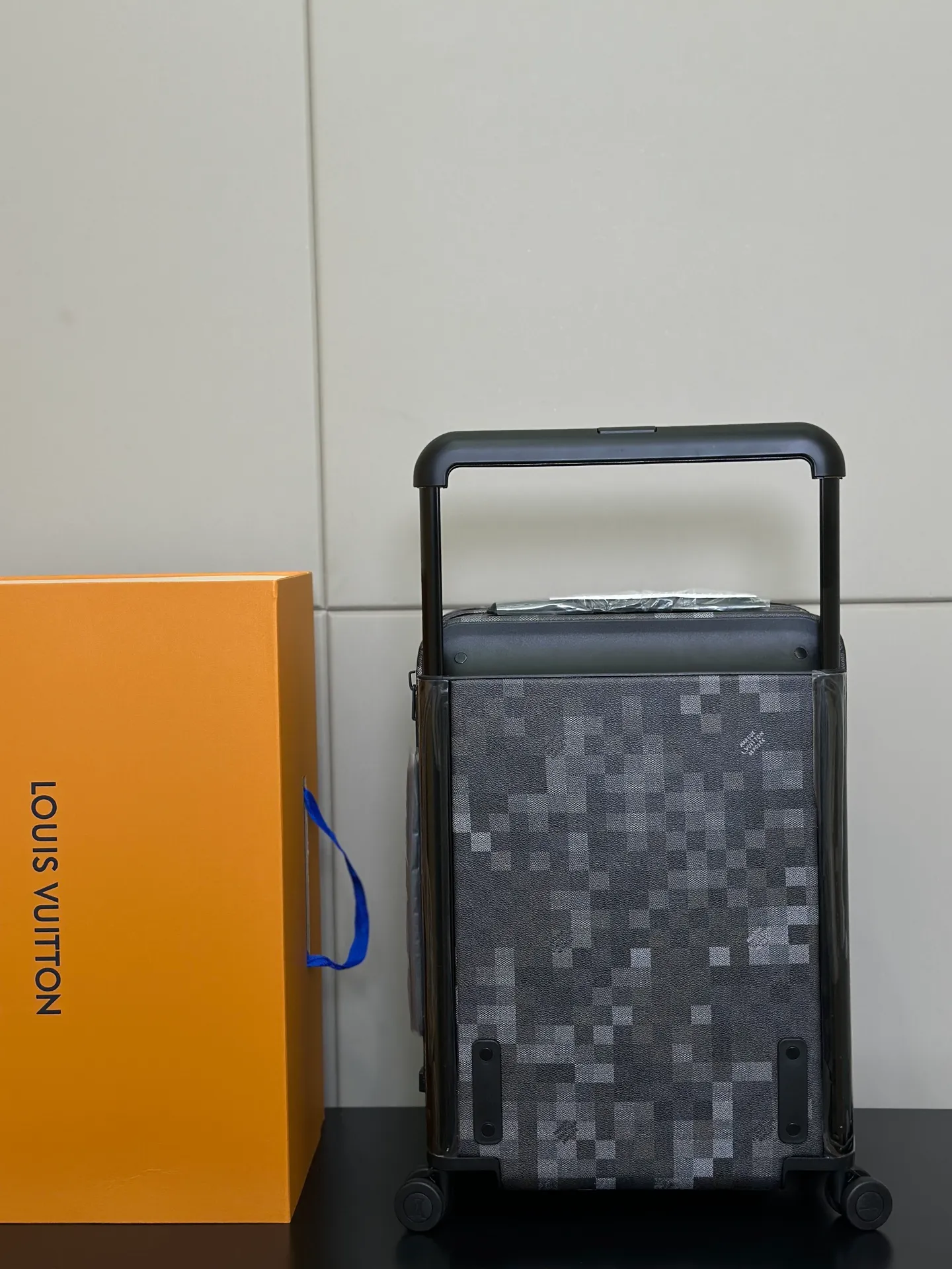 Louis Vuitton Rückansicht mit Griff