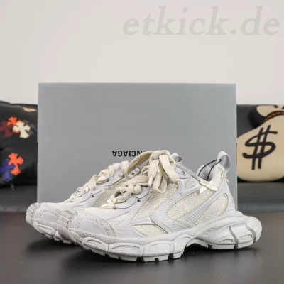 Ba1enci@ga 3XL Low-Top-Sneaker in Hellgrau oder Creme mit Used-Optik