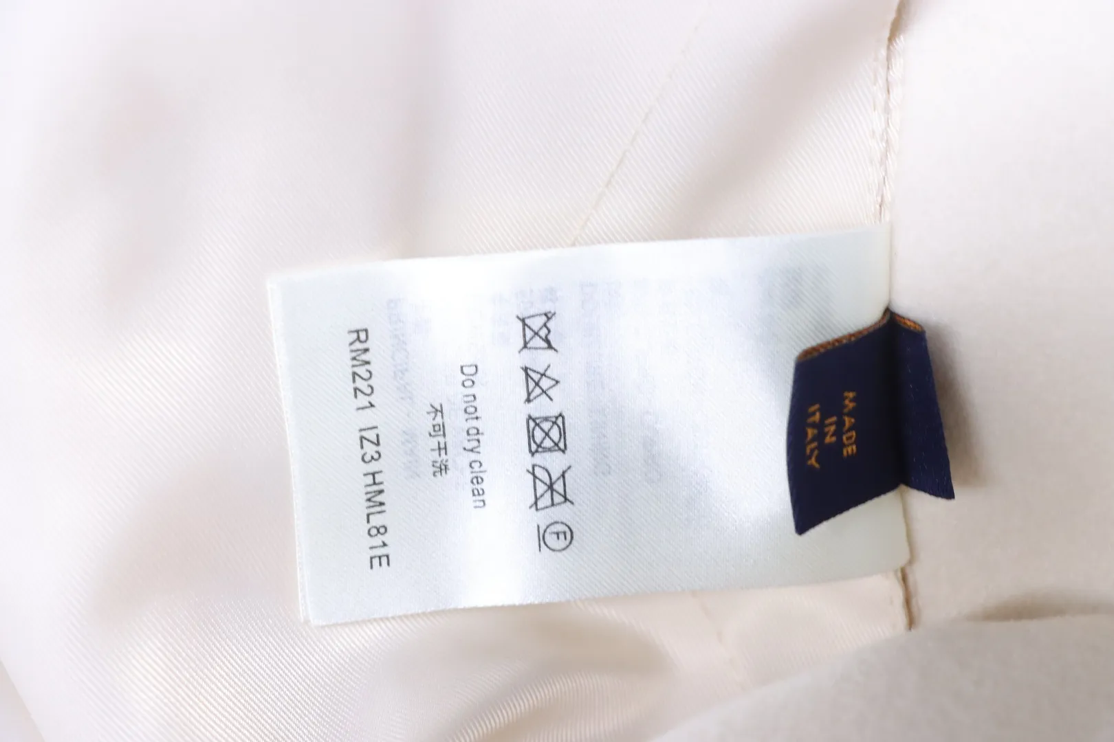 Louis Vuitton Pflegeetikett