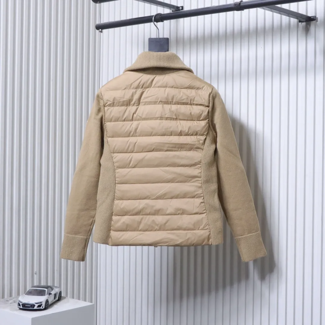Moncler Rückansicht Kamelbeige