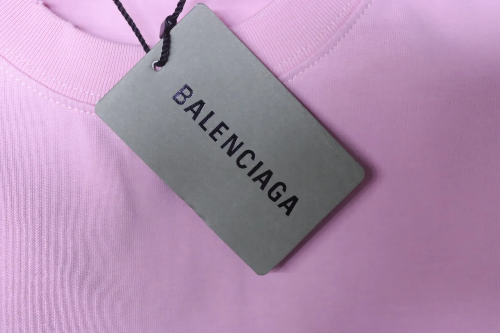 Balenciaga Hangtag