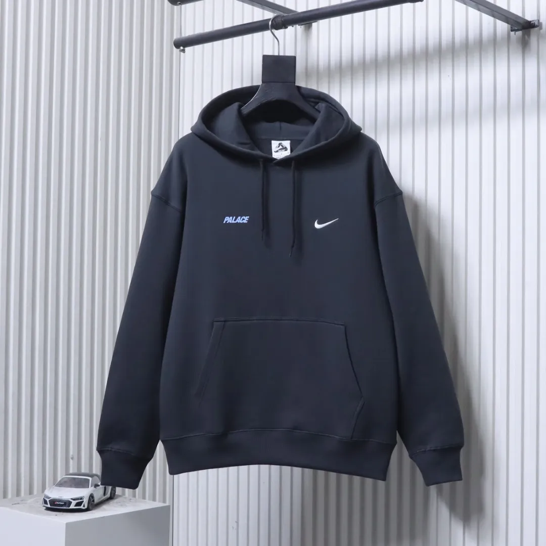 Nike Vorderansicht Dunkelblau