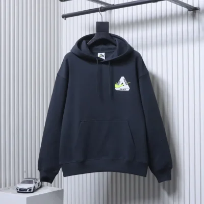 Nike Vorderansicht Schwarz