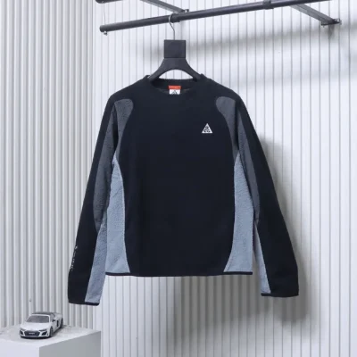 Nike – Vorderansicht Schwarz
