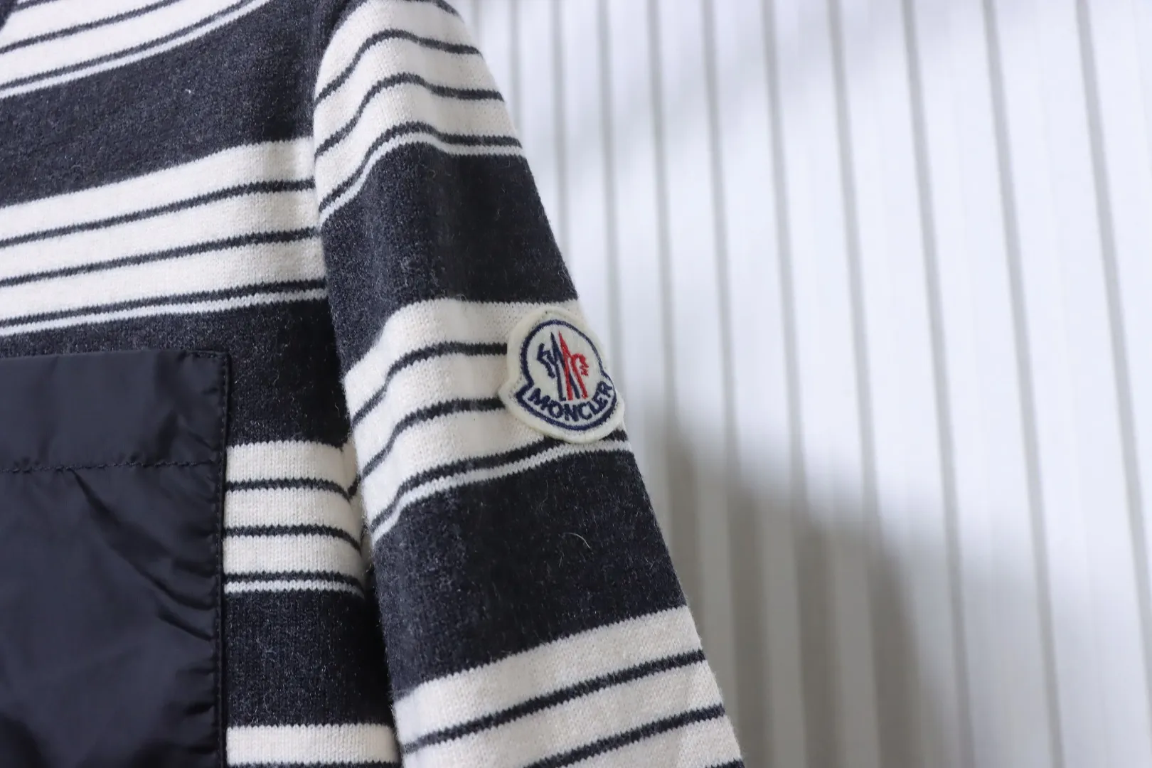 Moncler Manschettenlogo