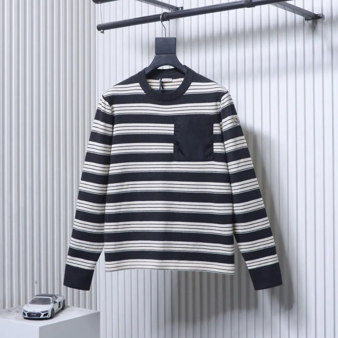 Moncler Vorderansicht