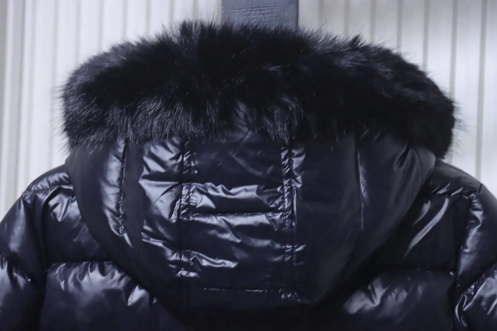 Moncler-Hinterkragen
