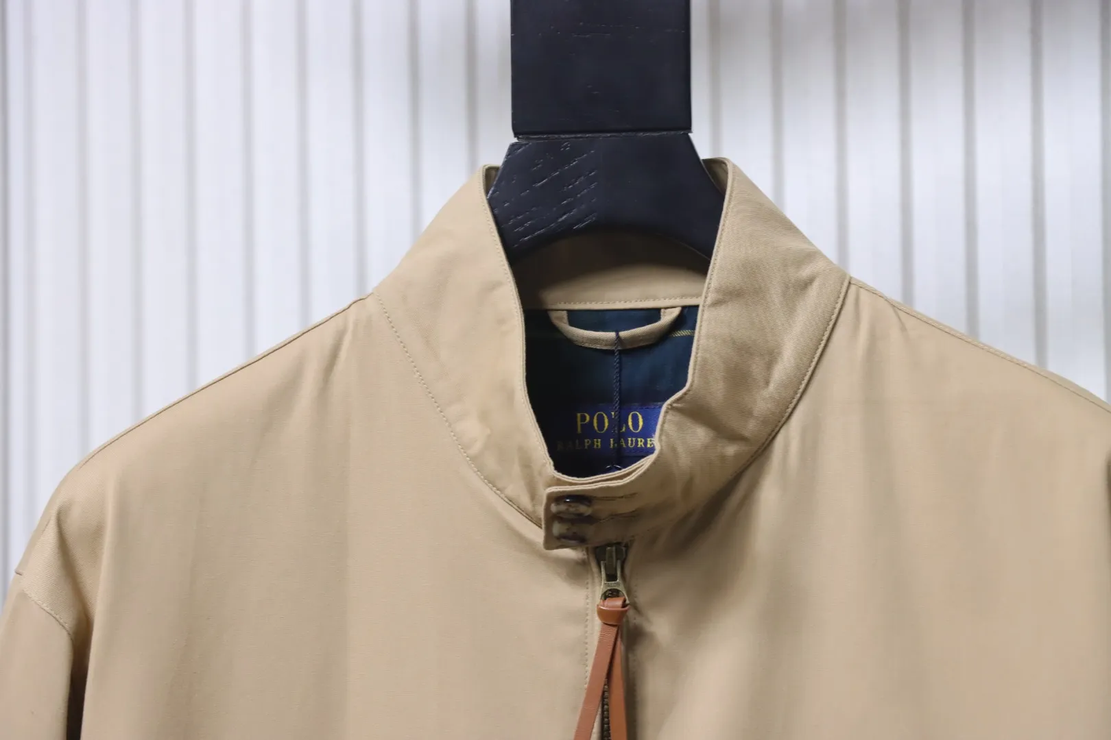 Ralph Lauren-Kragen