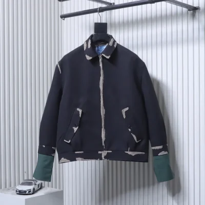 Prada-Vorderansicht