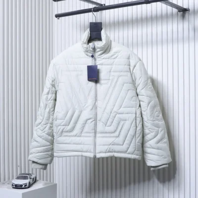 Louis Vuitton Vorderansicht Weiß