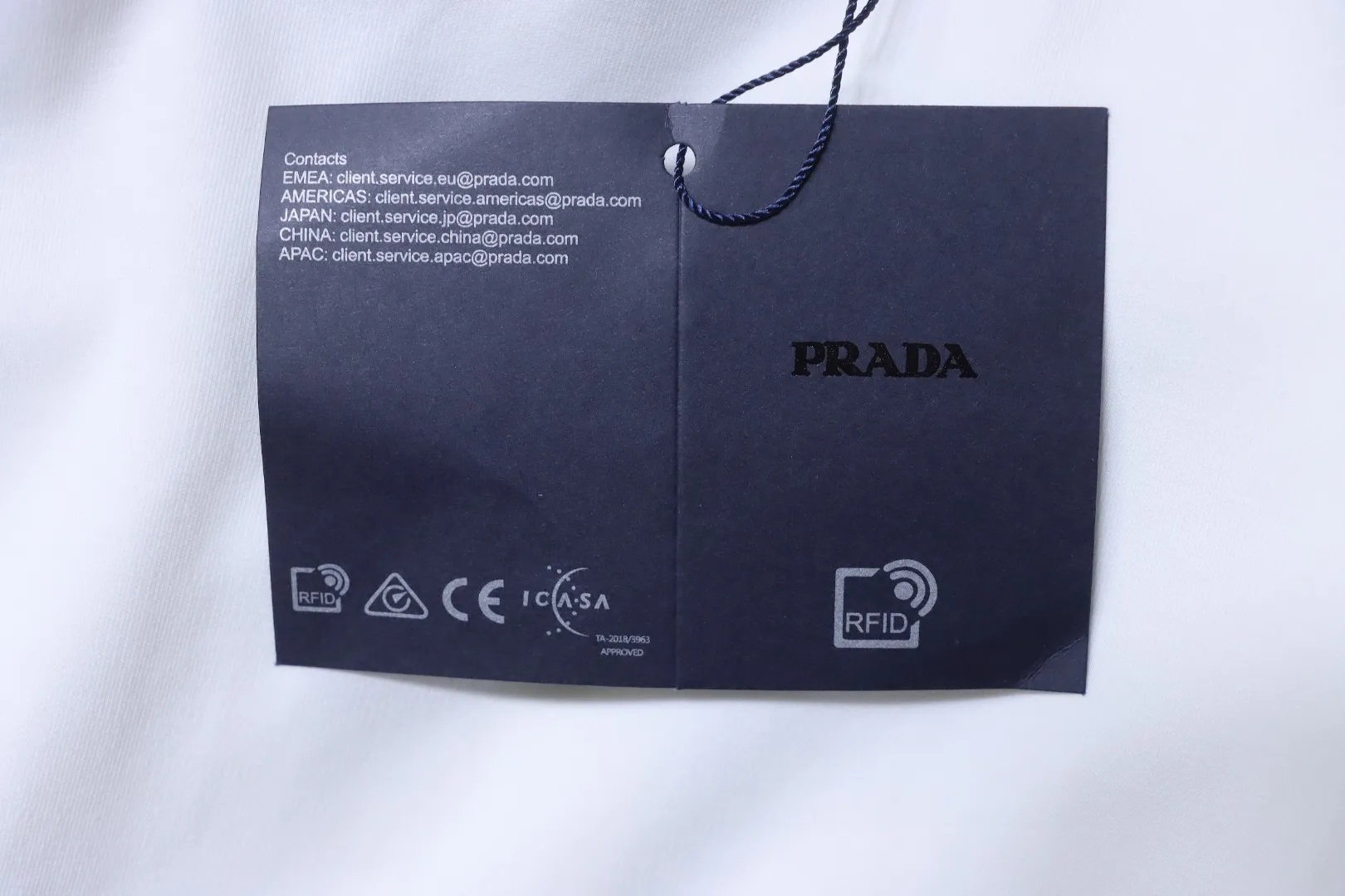 Prada-Hangtag
