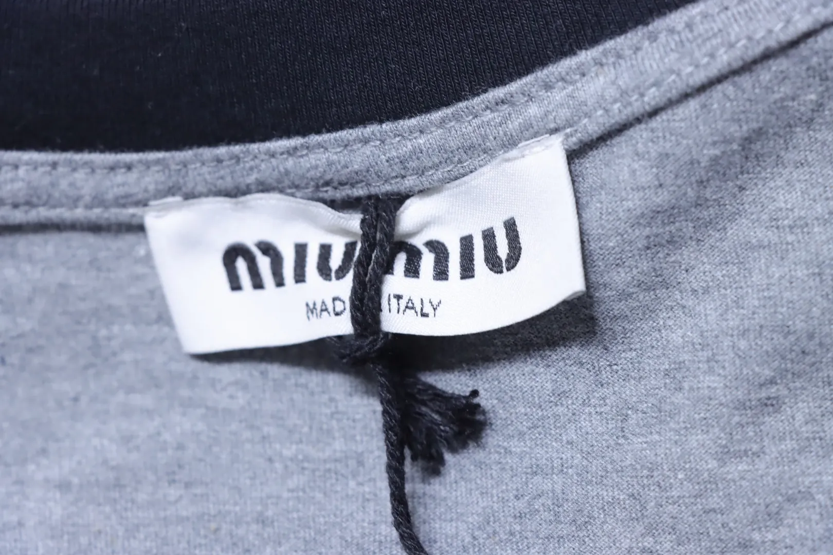 Miu Miu Markenlabel