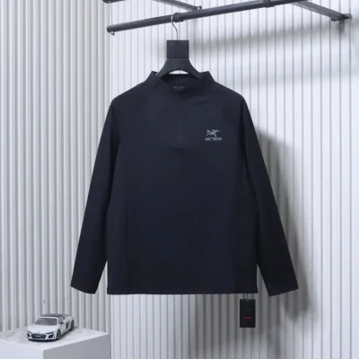 Arc'teryx Vorderansicht Schwarz