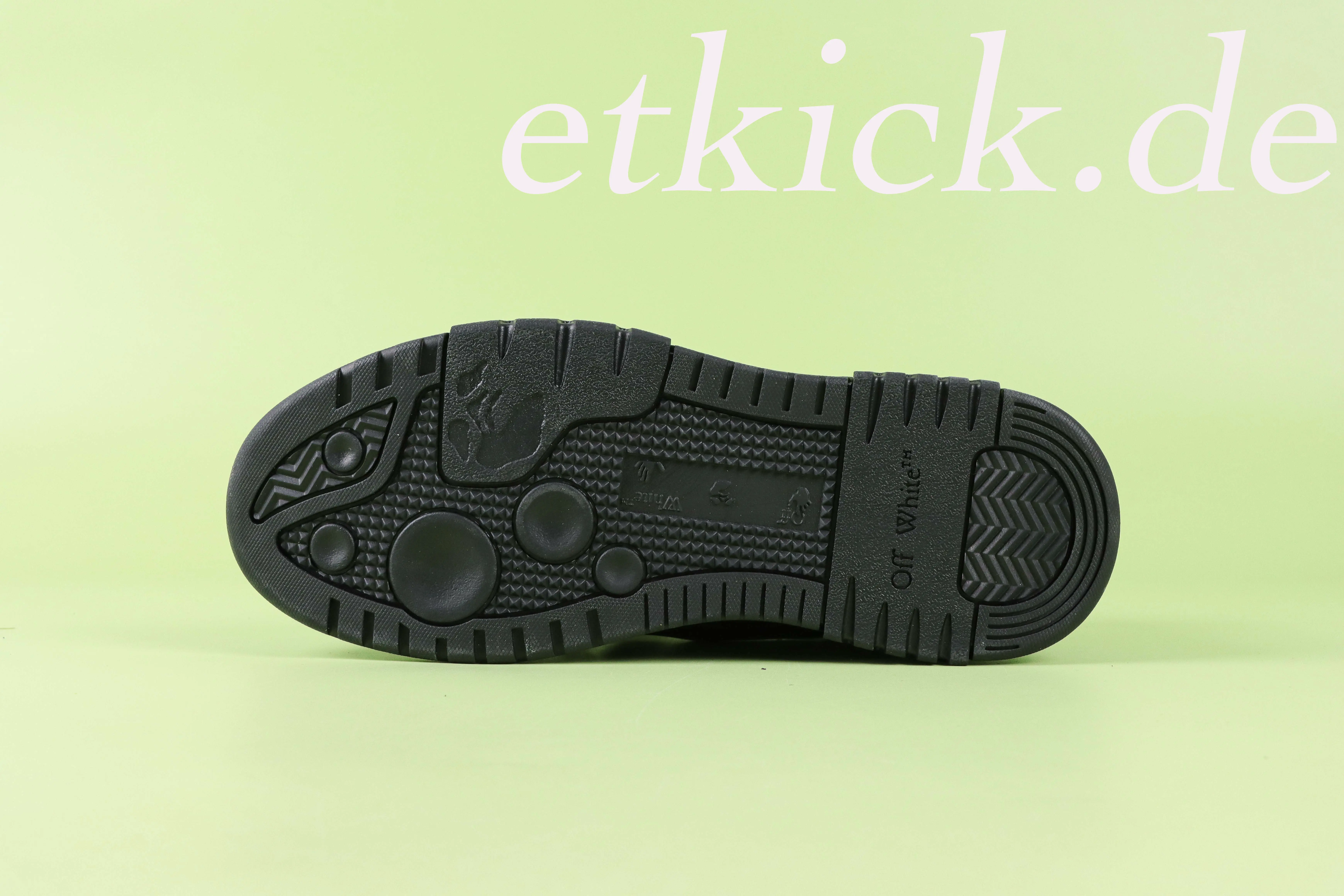 Off-White Out of Office Low „Triple Black“ – Bild 12