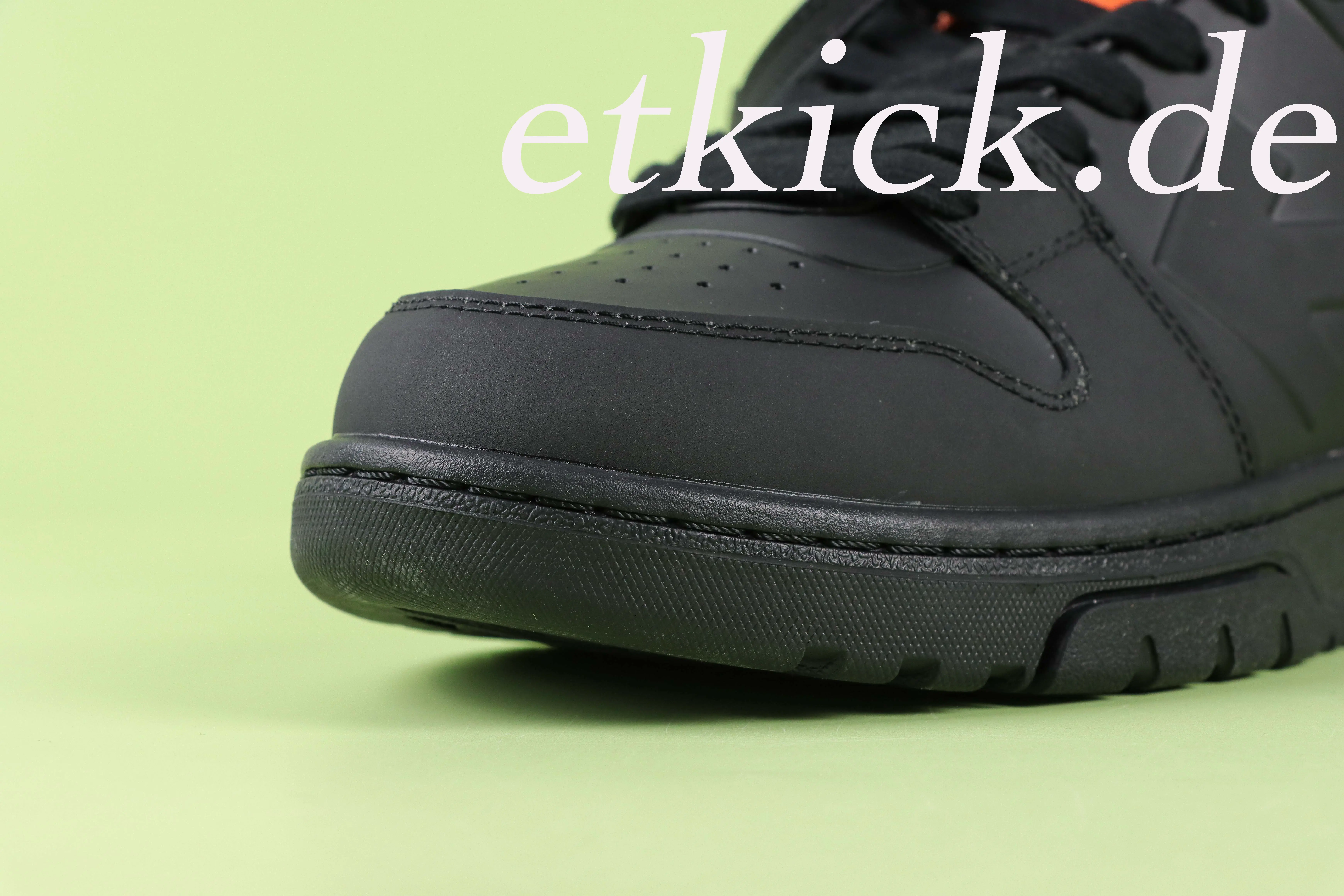 Off-White Out of Office Low „Triple Black“ – Bild 3