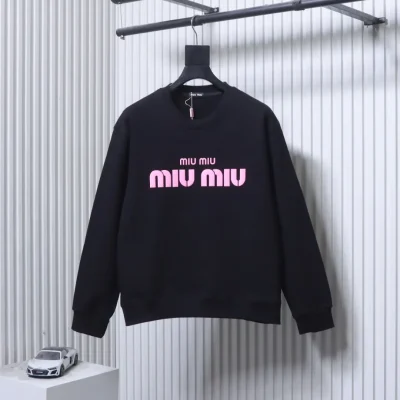 Miu Miu Vorderansicht schwarz
