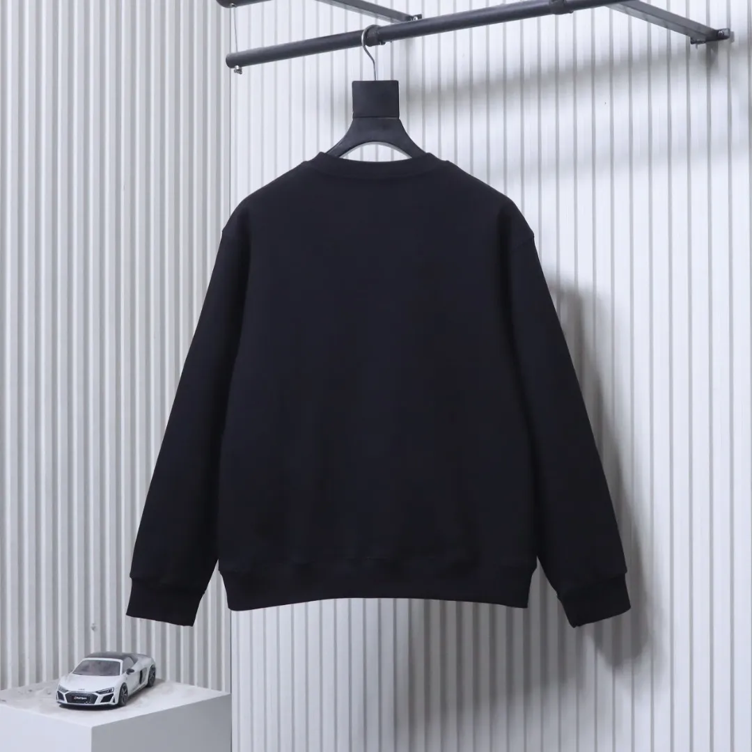 Loewe Rückansicht Schwarz