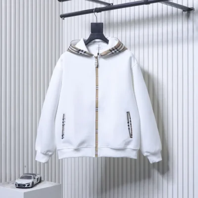 Burberry-Vorderansicht