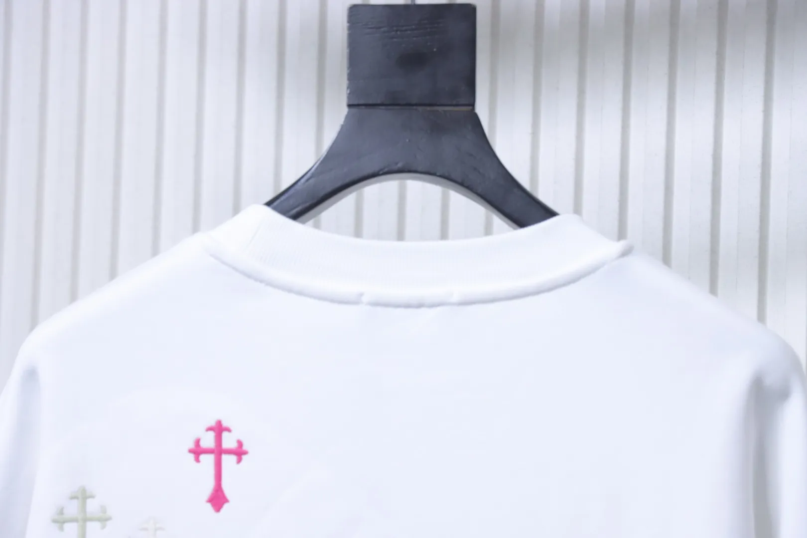 Chrome Hearts -Hinterkragen