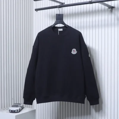 Moncler Vorderansicht Schwarz