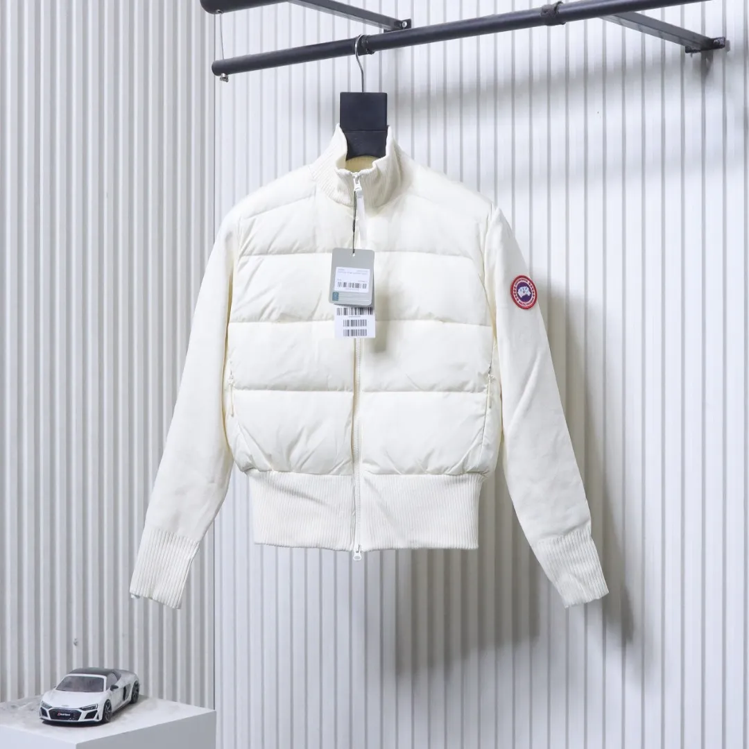 Canada Goose Vorderansicht Cremefarben