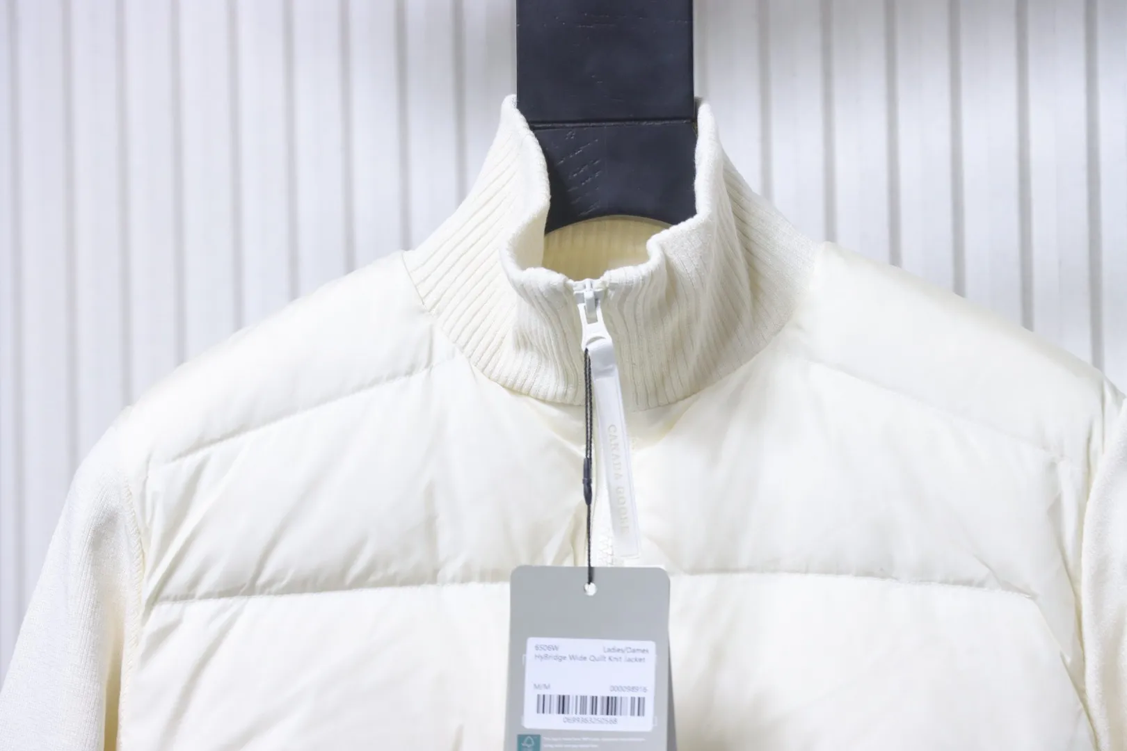 Canada Goose Hangtag