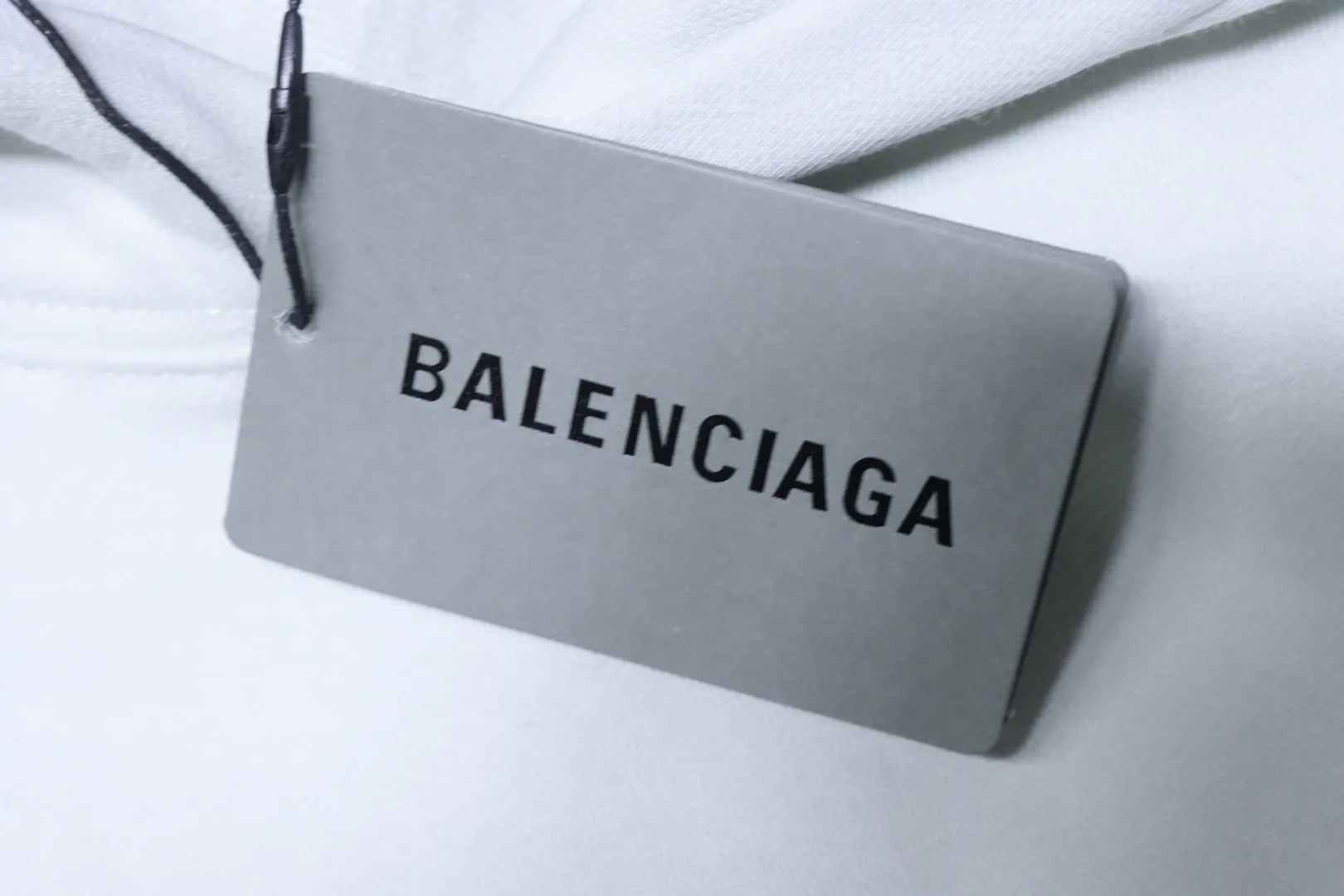 Balenciaga Hangtag